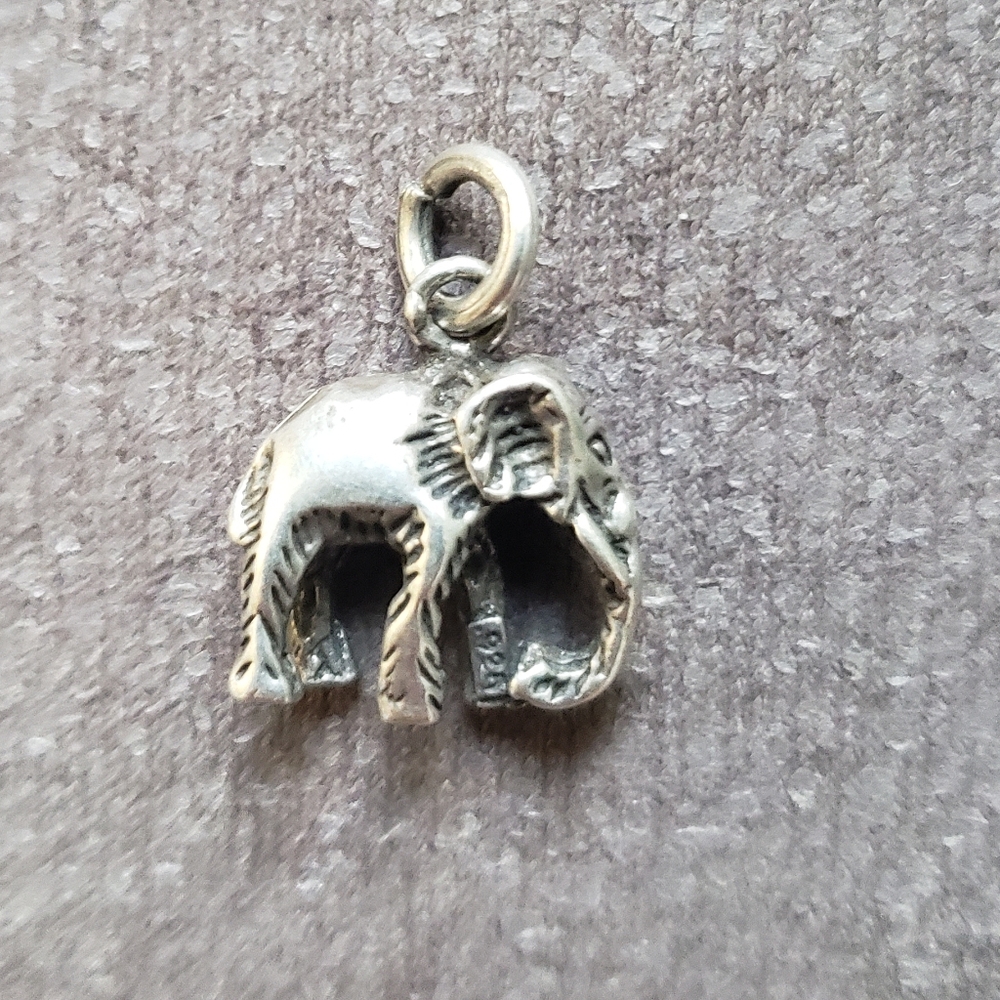 926 Sterling Silver Elephant Charm For Charm Bracelet